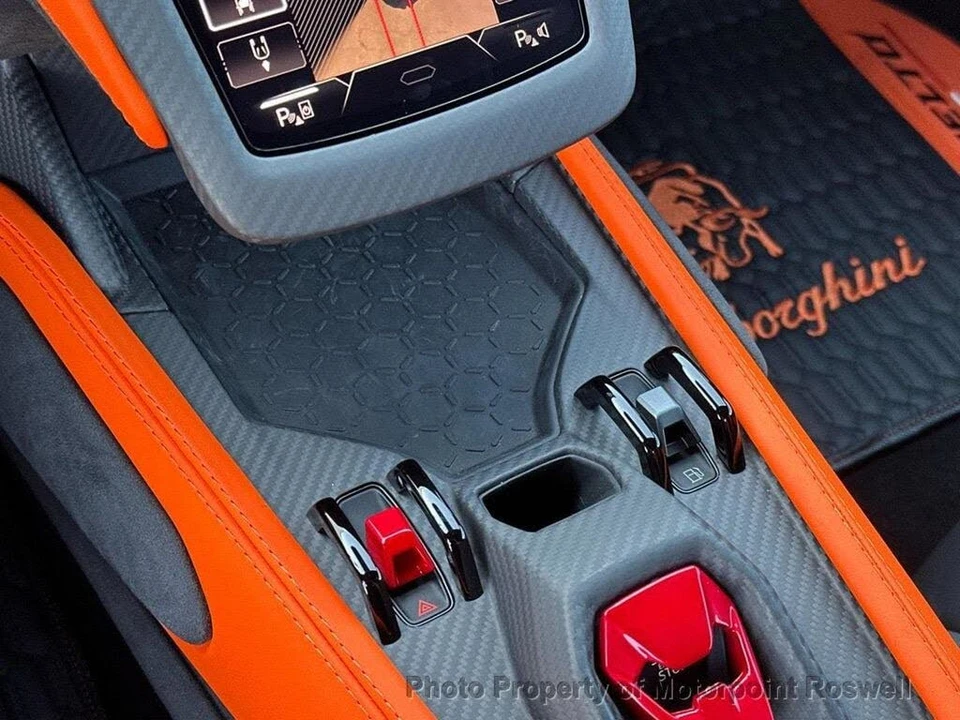 2024 Lamborghini Revuelto - Image 13 of 14