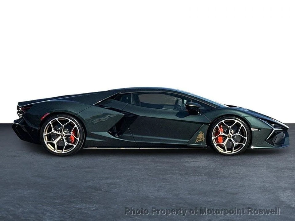 2024 Lamborghini Revuelto - Image 8 of 14