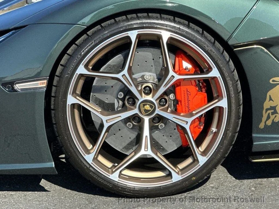 2024 Lamborghini Revuelto - Image 11 of 14