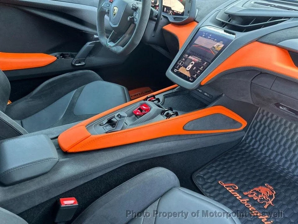 2024 Lamborghini Revuelto - Image 3 of 14