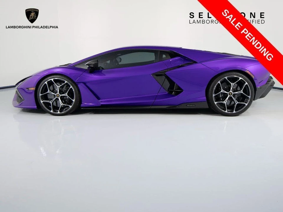2024 Lamborghini Revuelto - Image 8 of 31
