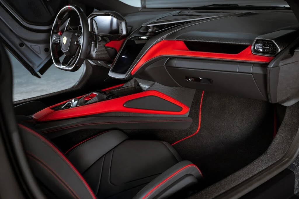 2024 Lamborghini Revuelto - Image 31 of 31