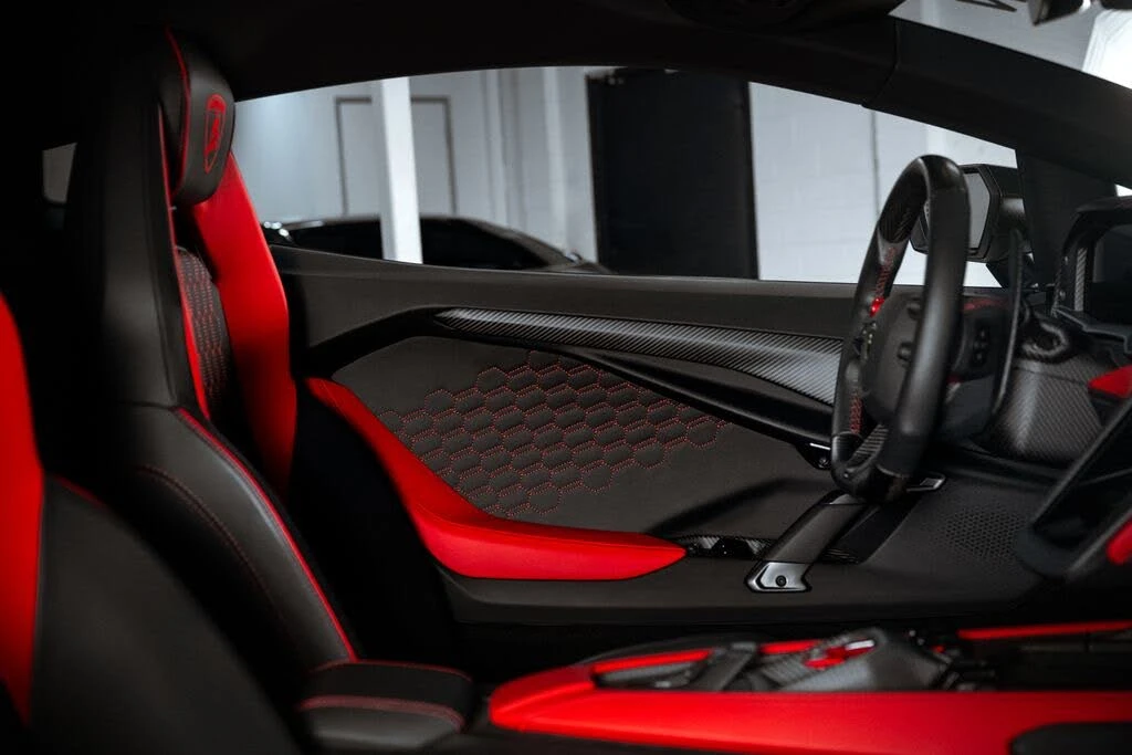 2024 Lamborghini Revuelto - Image 30 of 31
