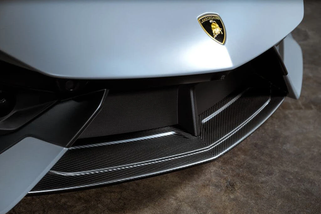 2024 Lamborghini Revuelto - Image 17 of 31