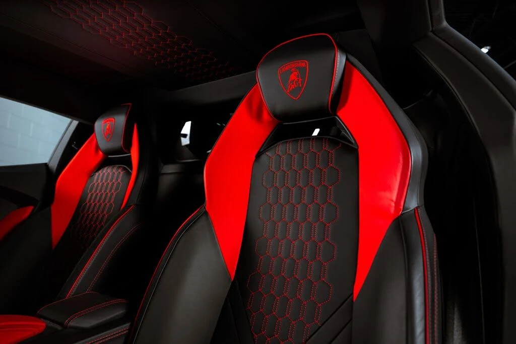 2024 Lamborghini Revuelto - Image 28 of 31