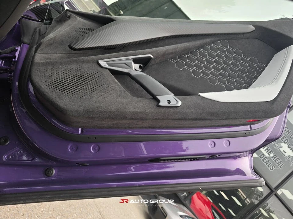 2024 Lamborghini Revuelto - Image 21 of 31