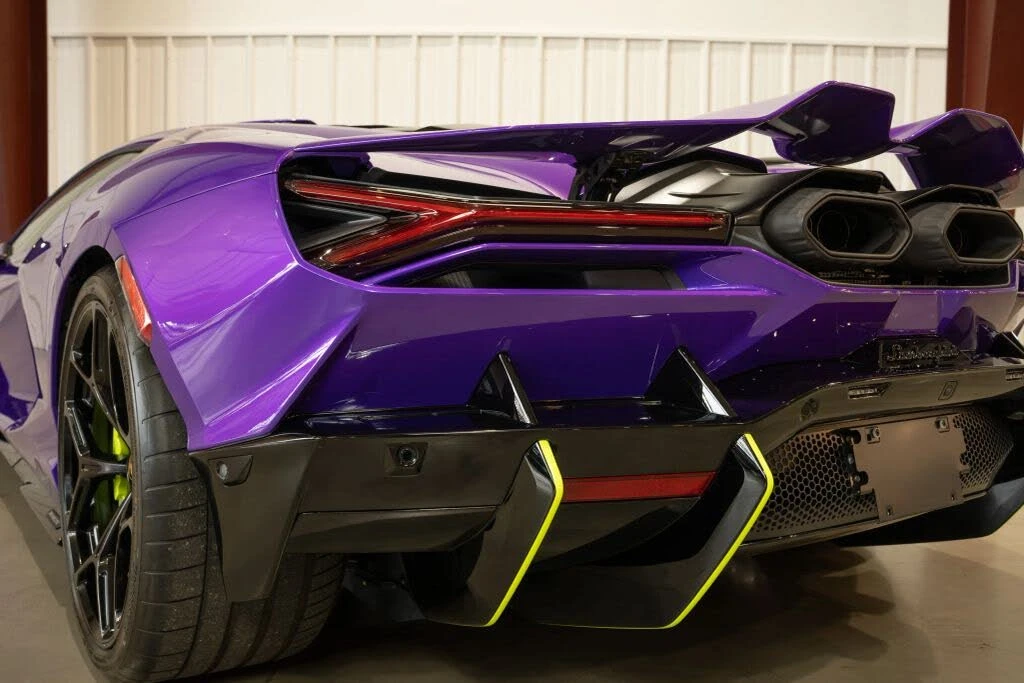 2024 Lamborghini Revuelto - Image 31 of 31