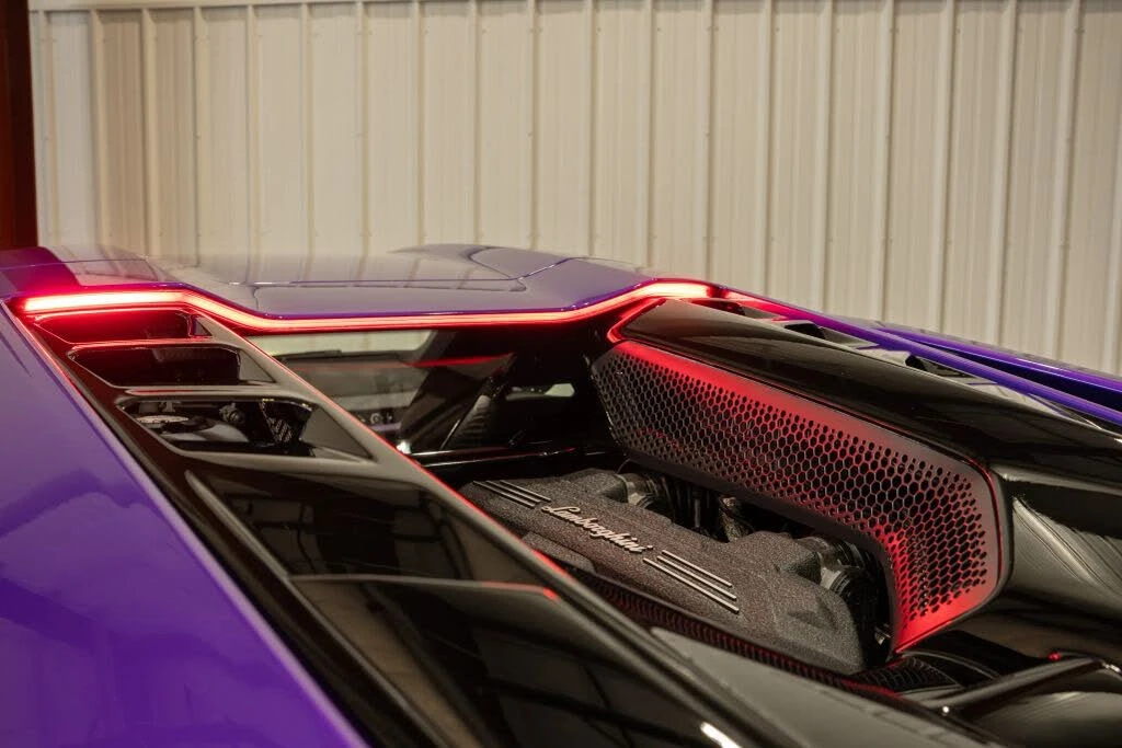2024 Lamborghini Revuelto - Image 22 of 31