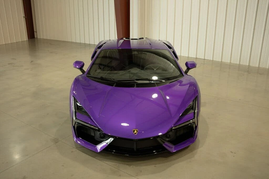 2024 Lamborghini Revuelto - Image 14 of 31