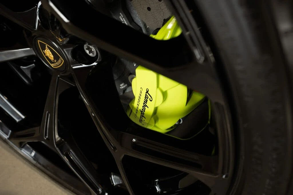 2024 Lamborghini Revuelto - Image 5 of 31