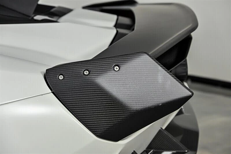 2024 Lamborghini Revuelto - Image 27 of 31
