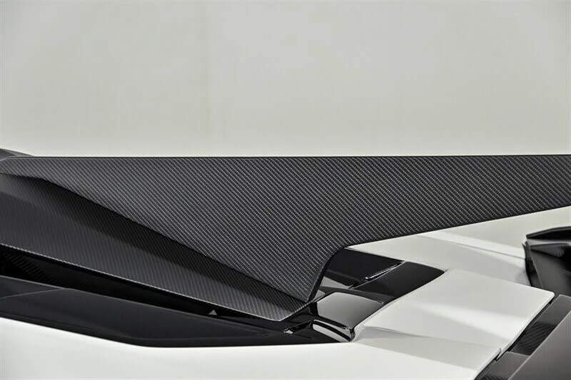 2024 Lamborghini Revuelto - Image 30 of 31