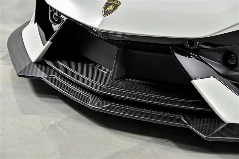 2024 Lamborghini Revuelto - Image 17 of 31
