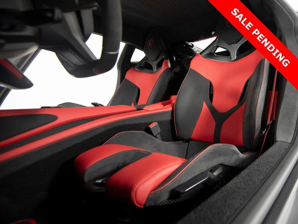 2024 Lamborghini Revuelto - Image 10 of 31
