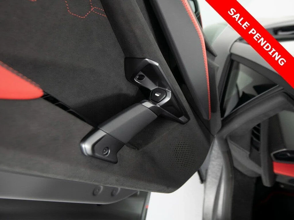 2024 Lamborghini Revuelto - Image 15 of 31