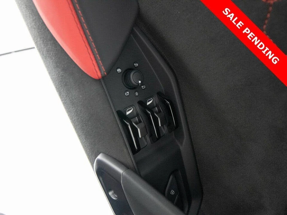 2024 Lamborghini Revuelto - Image 16 of 31