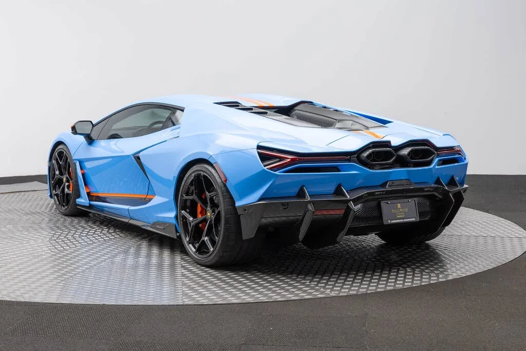 2024 Lamborghini Revuelto - Image 4 of 31