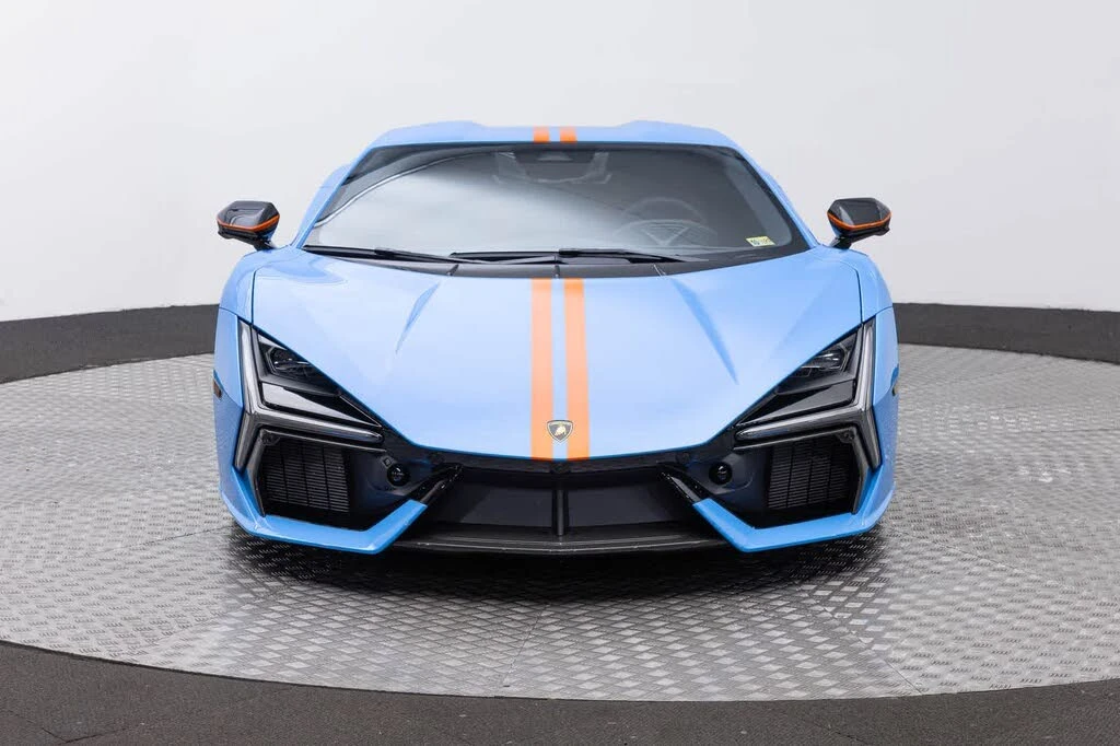 2024 Lamborghini Revuelto - Image 6 of 31