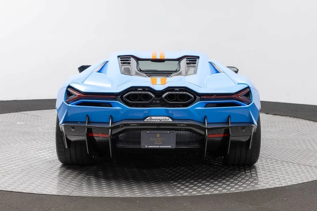 2024 Lamborghini Revuelto - Image 5 of 31