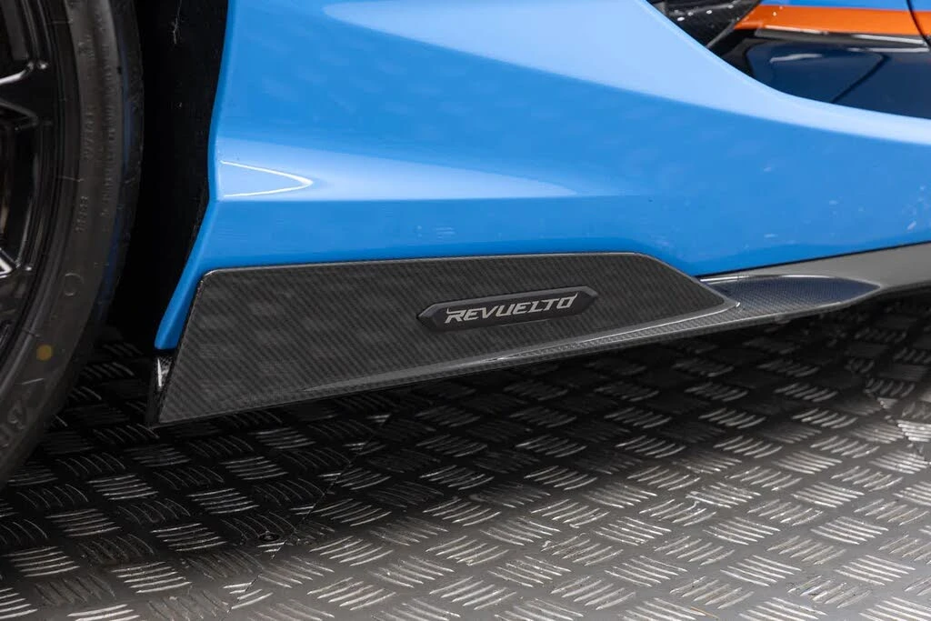 2024 Lamborghini Revuelto - Image 8 of 31