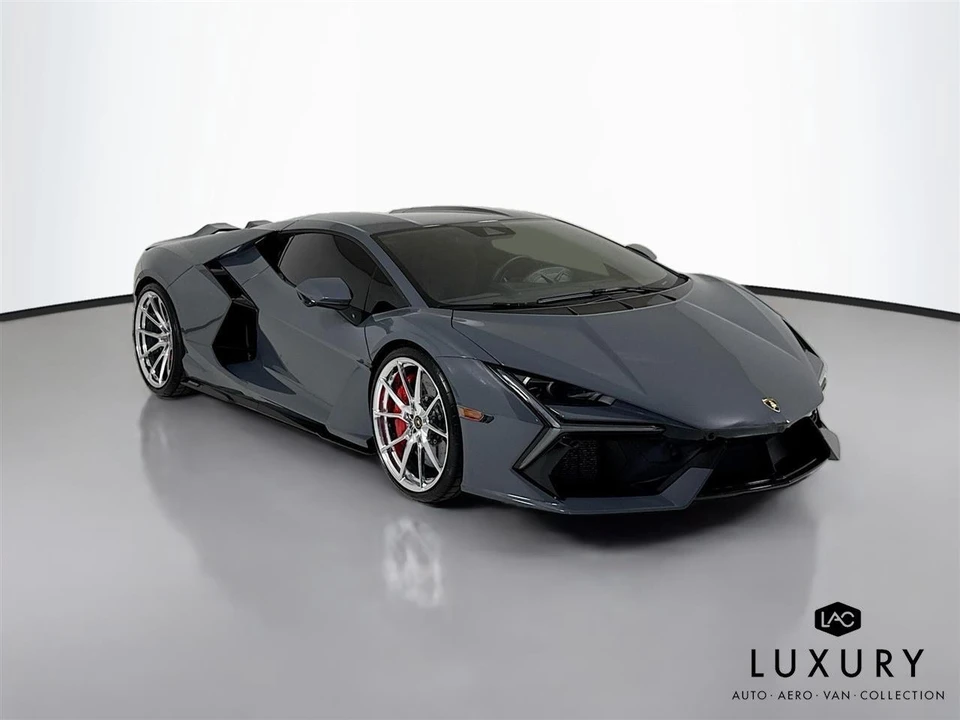 2024 Lamborghini Revuelto - Image 3 of 7