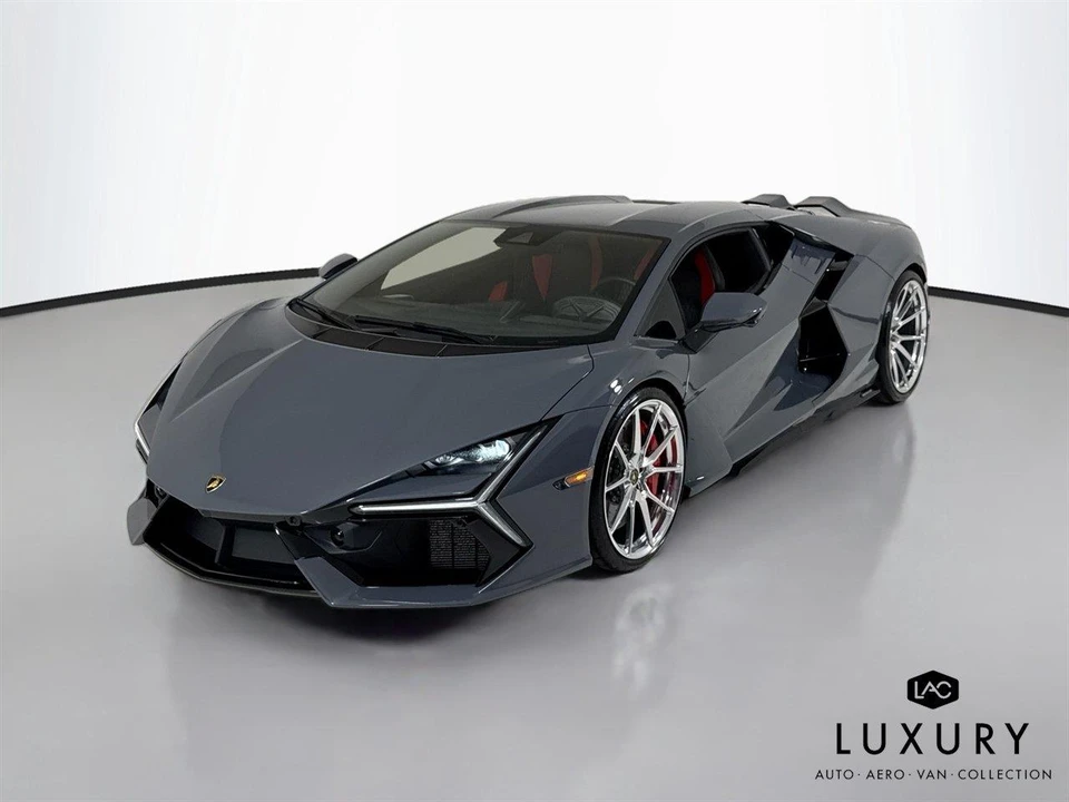 2024 Lamborghini Revuelto - Image 4 of 7
