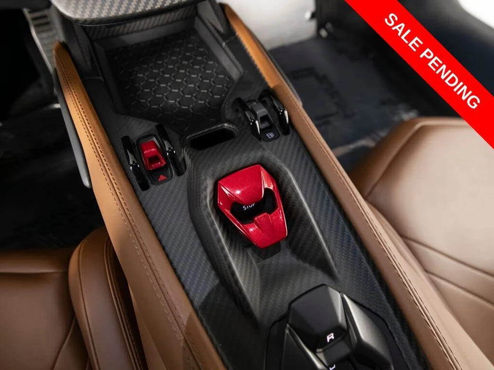 2024 Lamborghini Revuelto - Image 28 of 31