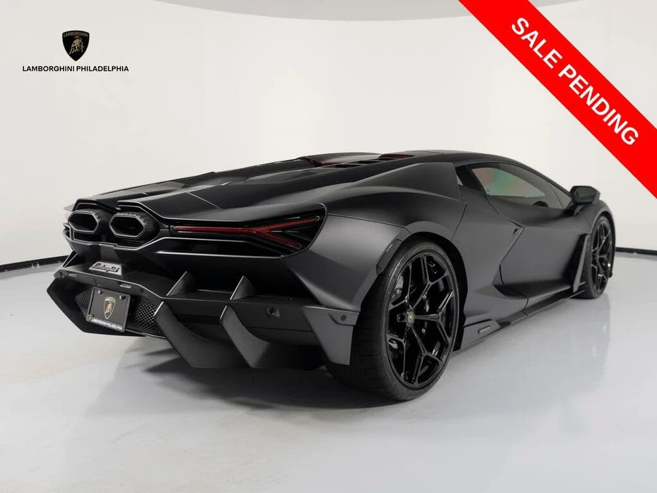 2024 Lamborghini Revuelto - Image 5 of 31