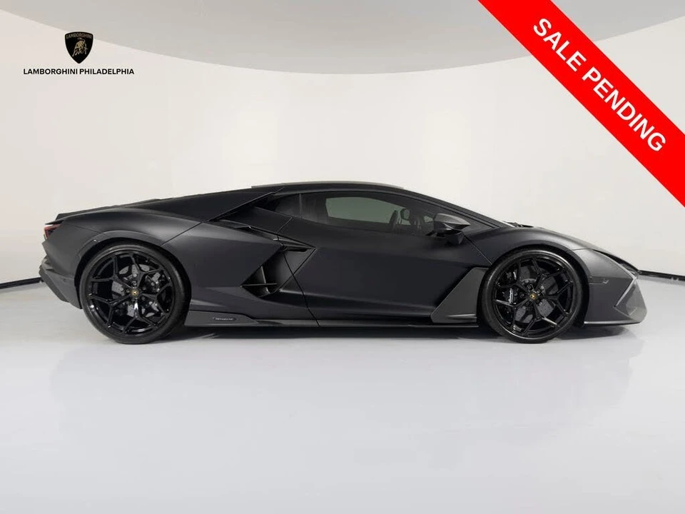 2024 Lamborghini Revuelto - Image 4 of 31