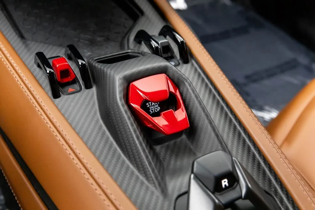 2024 Lamborghini Revuelto - Image 29 of 31