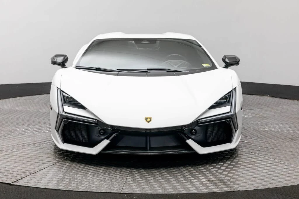 2024 Lamborghini Revuelto - Image 6 of 31