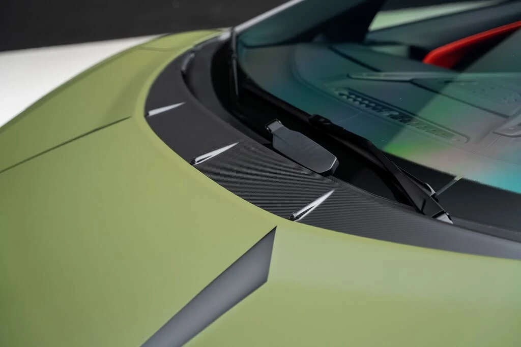 2024 Lamborghini Revuelto - Image 17 of 31