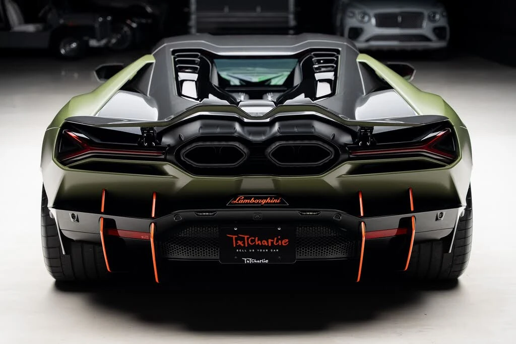 2024 Lamborghini Revuelto - Image 30 of 31