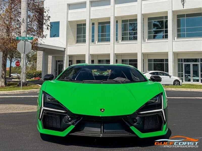 2024 Lamborghini Revuelto - Image 8 of 31