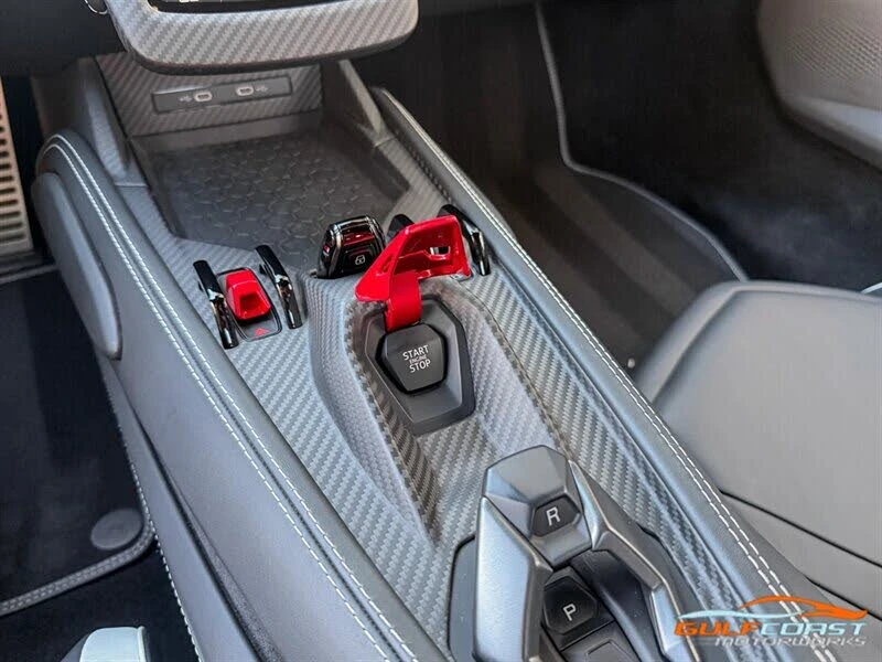 2024 Lamborghini Revuelto - Image 22 of 31