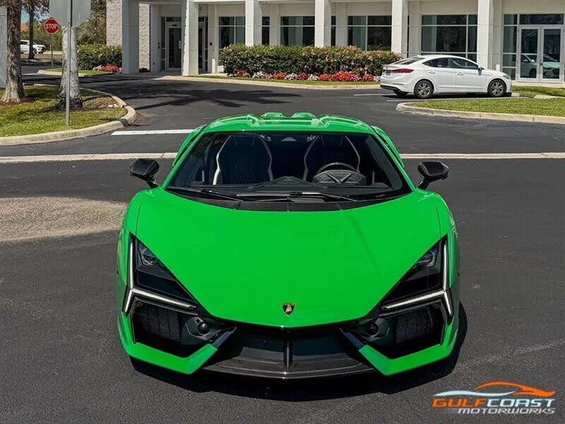 2024 Lamborghini Revuelto - Image 6 of 31