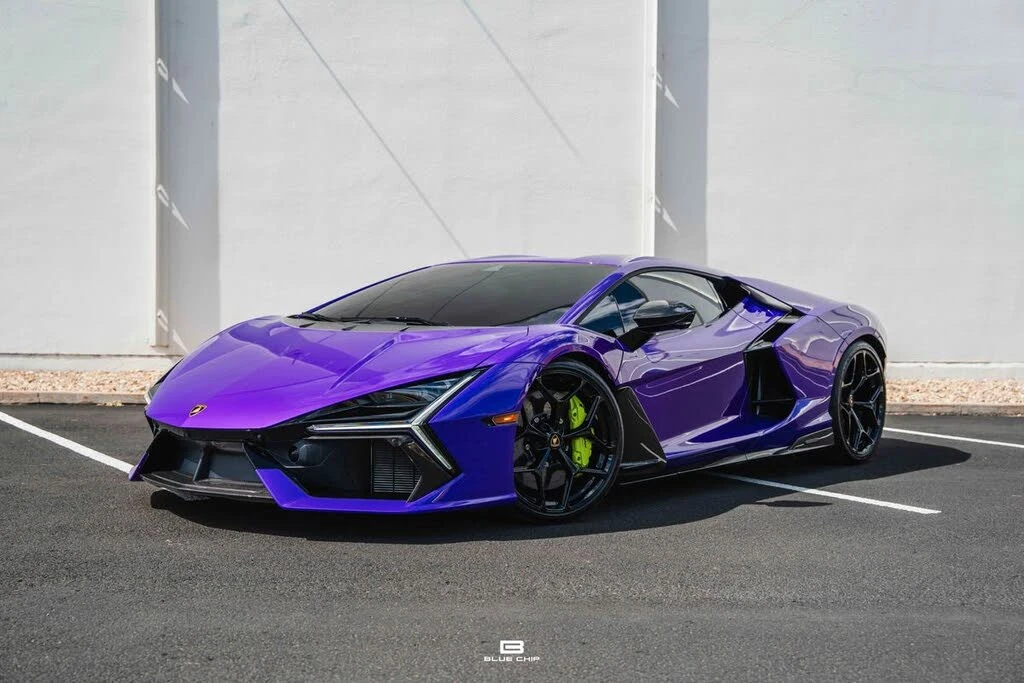 2024 Lamborghini Revuelto - Image 9 of 31