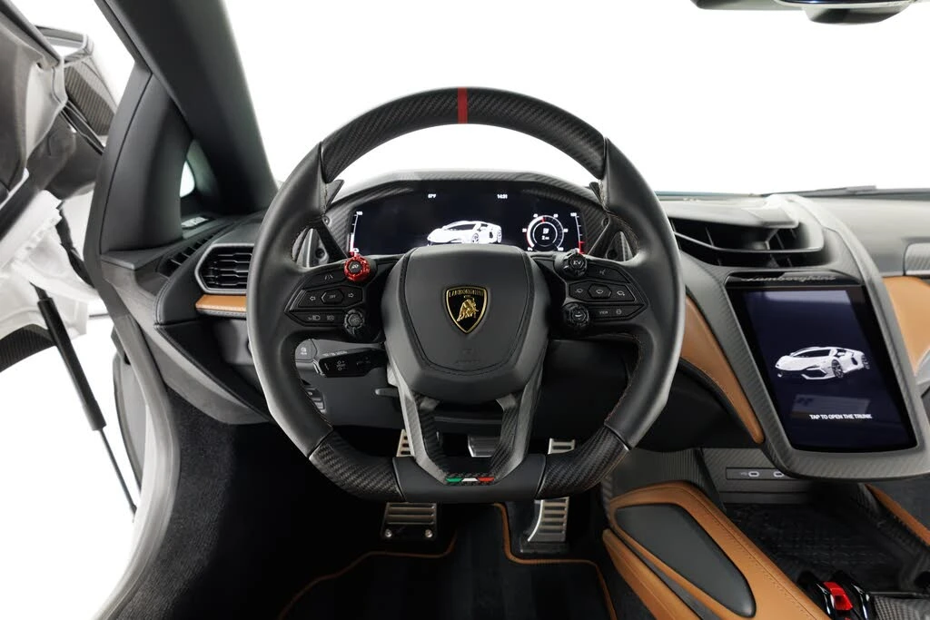 2024 Lamborghini Revuelto - Image 21 of 31