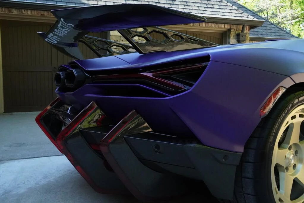 2024 Lamborghini Revuelto - Image 15 of 31