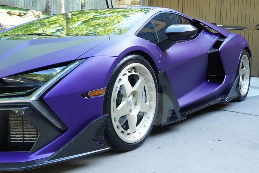 2024 Lamborghini Revuelto - Image 26 of 31