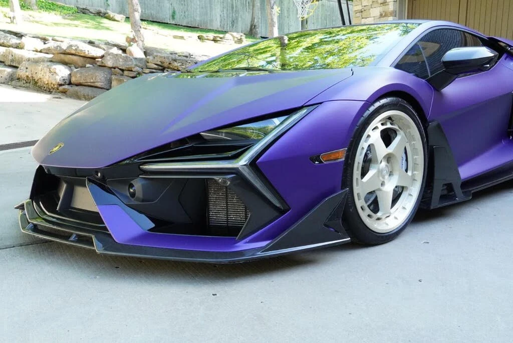 2024 Lamborghini Revuelto - Image 25 of 31