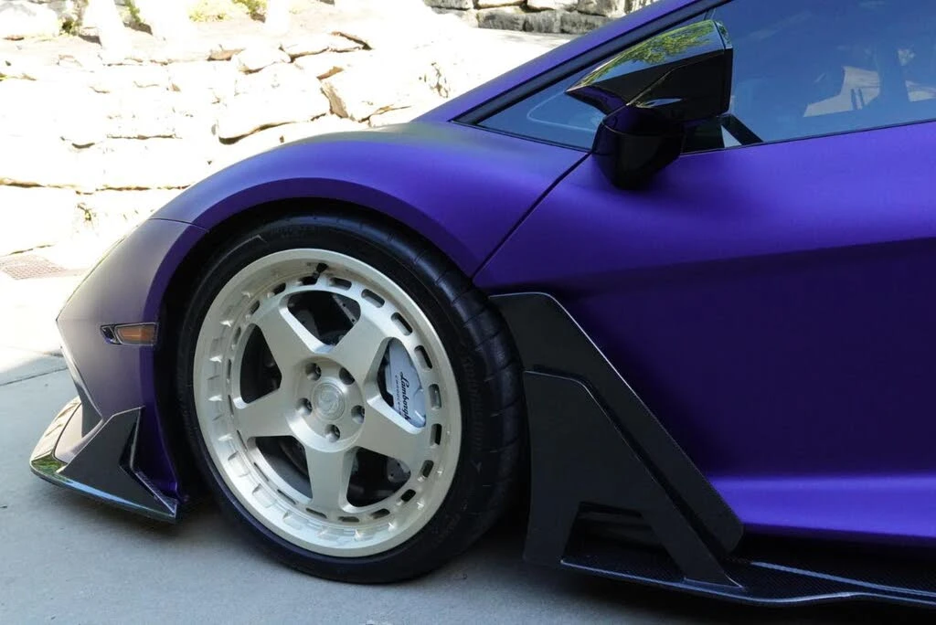 2024 Lamborghini Revuelto - Image 19 of 31