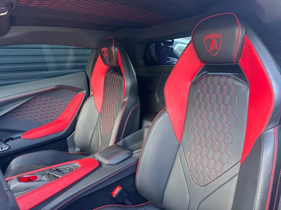 2024 Lamborghini Revuelto - Image 6 of 31