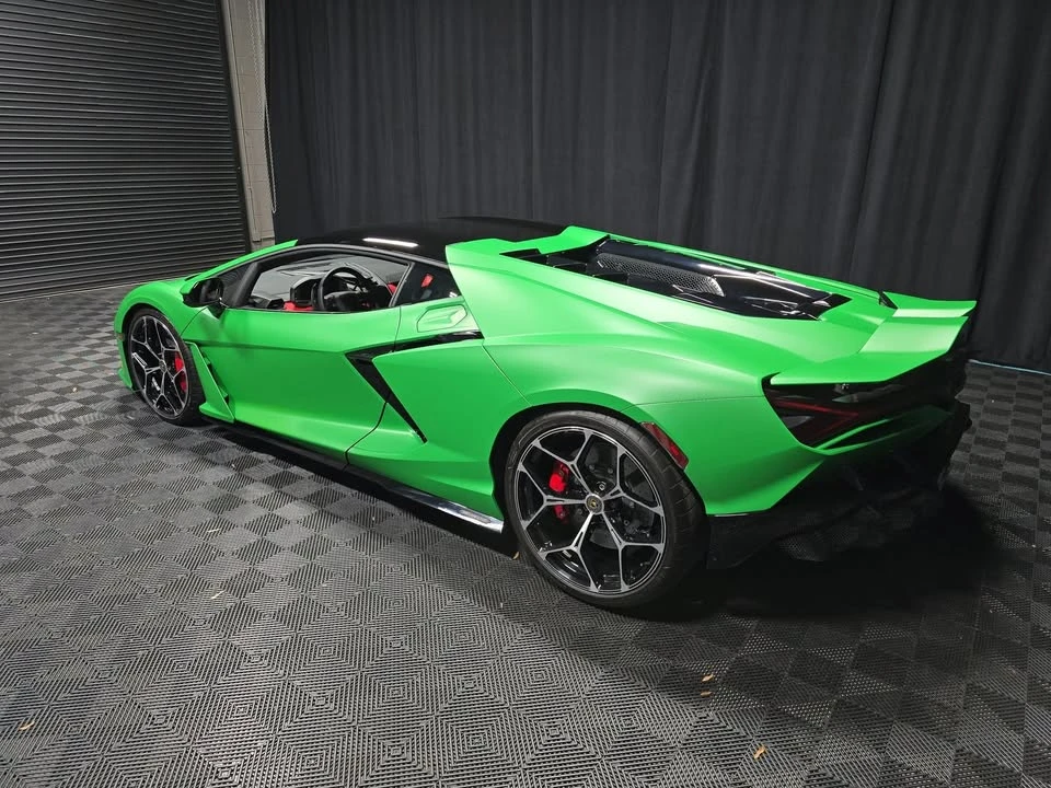 2024 Lamborghini Revuelto - Image 4 of 12