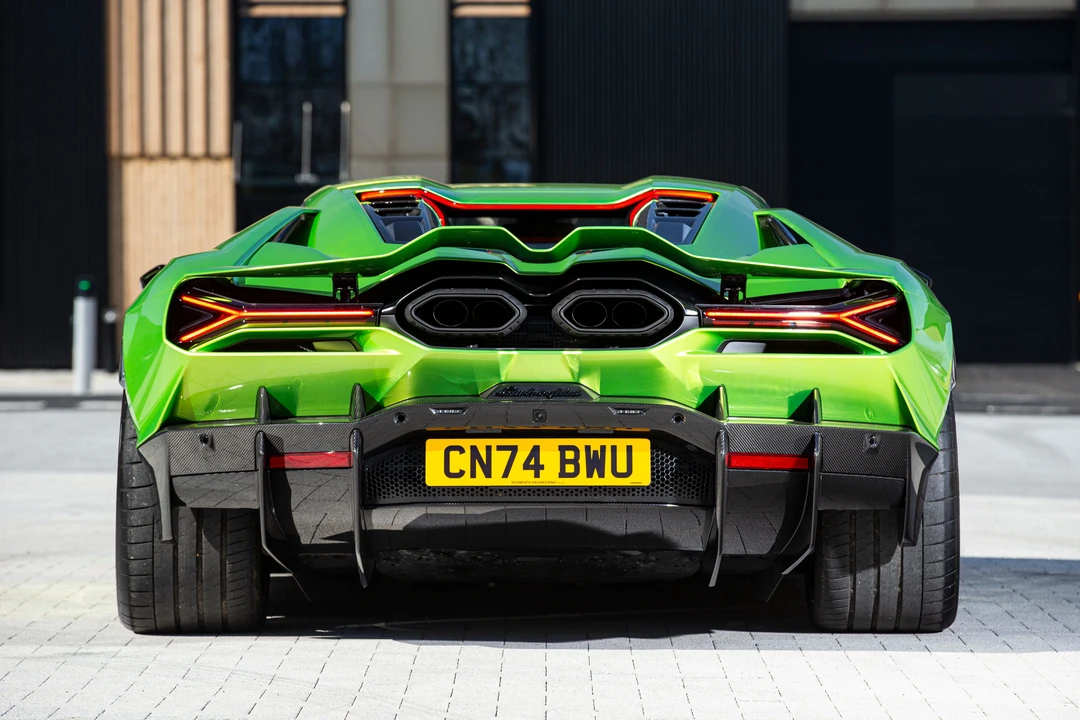 2024 Lamborghini Revuelto - Image 30 of 31