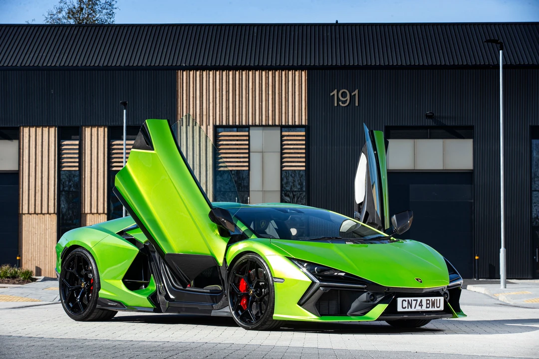 2024 Lamborghini Revuelto - Image 31 of 31