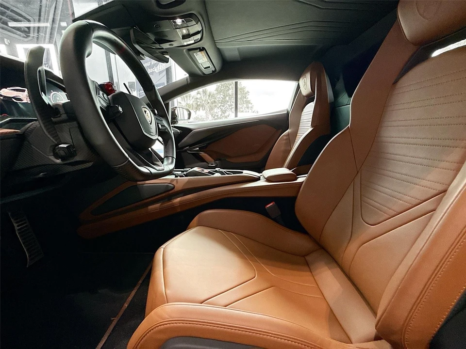 2024 Lamborghini Revuelto - Image 2 of 29