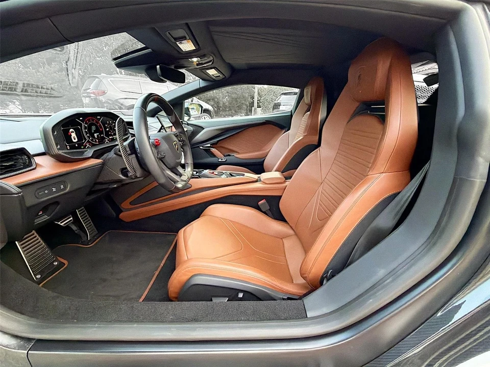 2024 Lamborghini Revuelto - Image 21 of 21