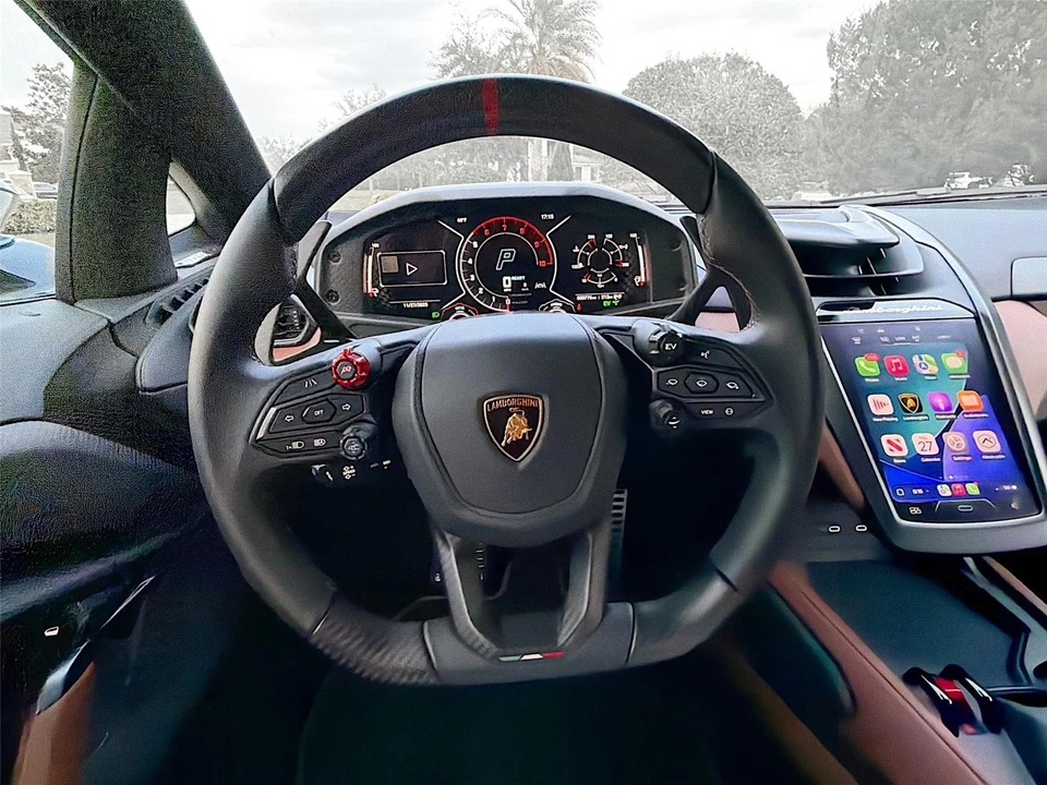 2024 Lamborghini Revuelto - Image 11 of 21