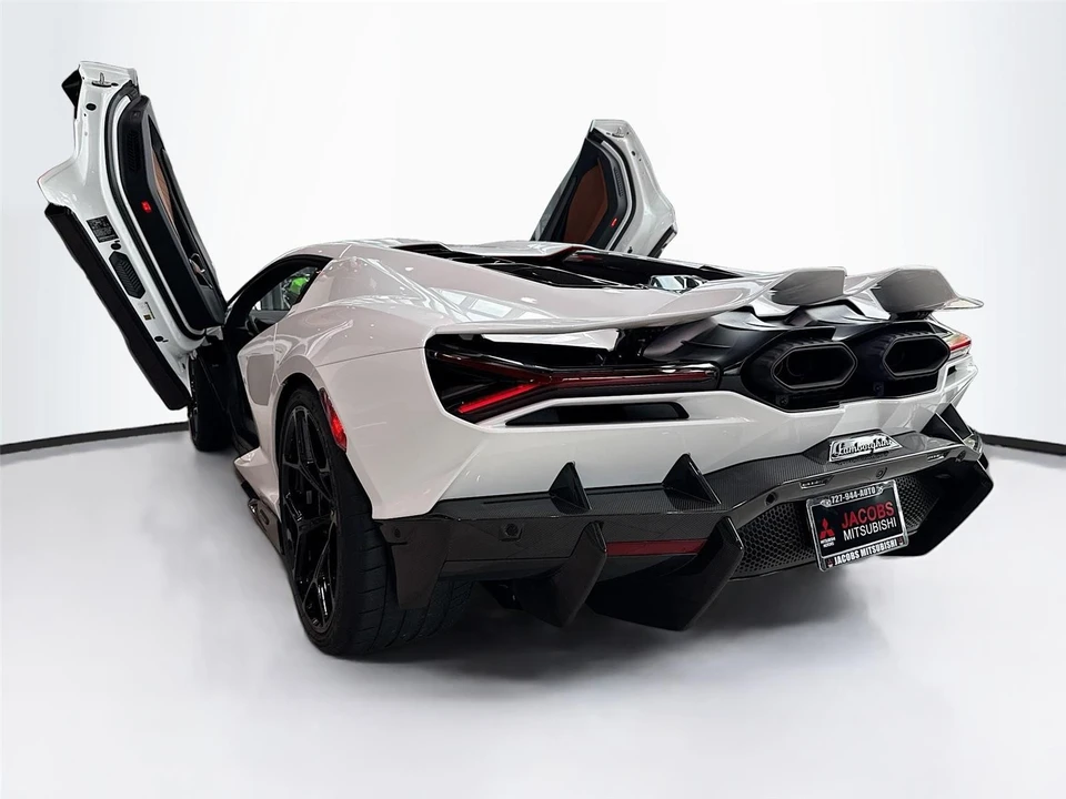 2024 Lamborghini Revuelto - Image 29 of 29